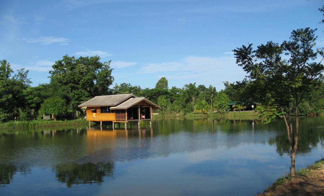 Isaan Perazim Park Hotell Roi Et Eksteriør bilde