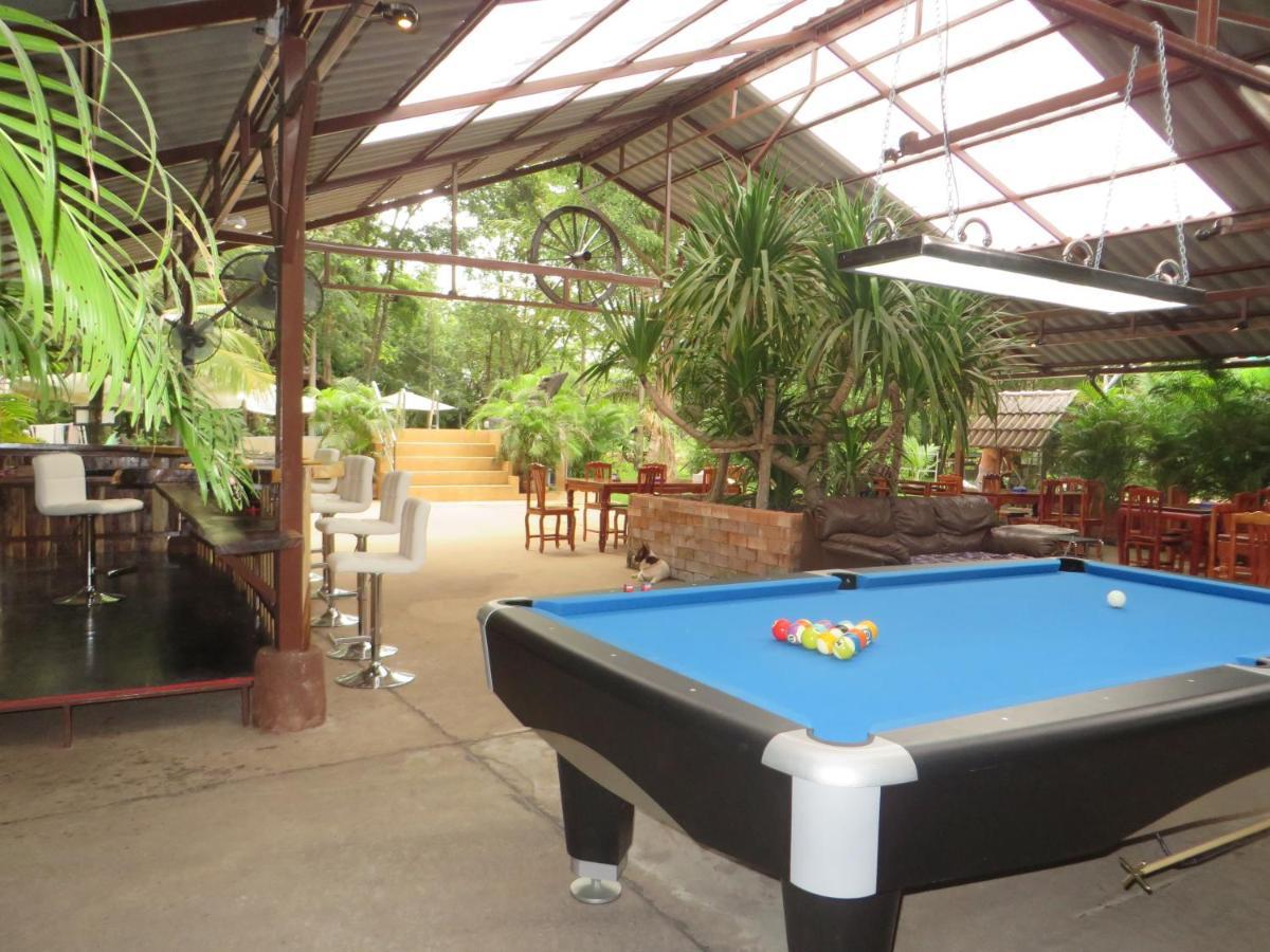 Isaan Perazim Park Hotell Roi Et Eksteriør bilde