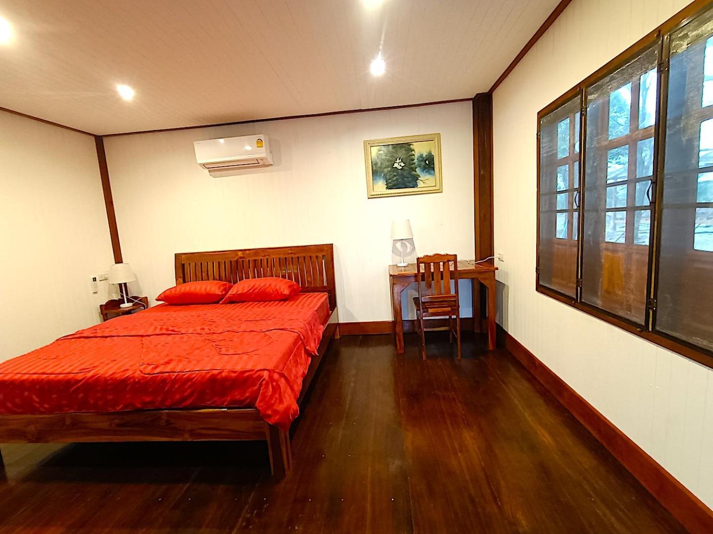 Isaan Perazim Park Hotell Roi Et Eksteriør bilde